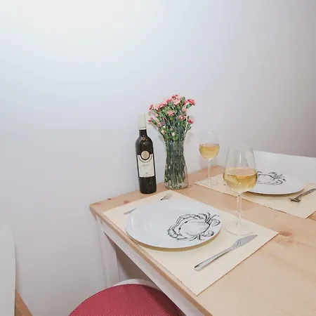 Bava Apartment *